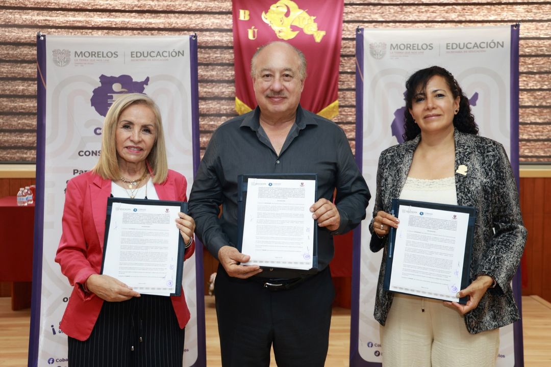 Reafirma COBAEM compromiso institucional con la universidad Guízar y Valencia